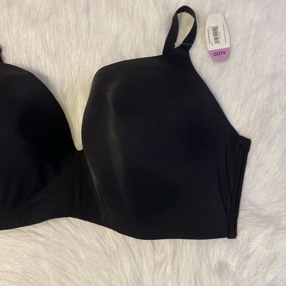 Secret Treasures Bra Womens Size 42DD Black Wireless Thin Padding Back Closure - Picture 2 of 7